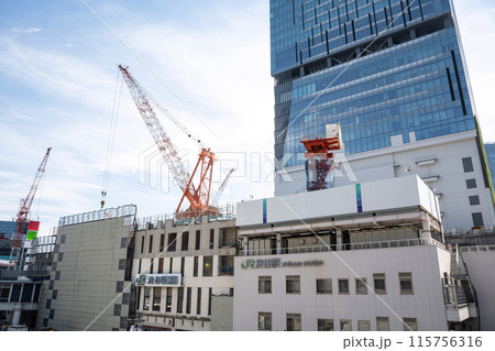 再開発が進む渋谷駅 115756316