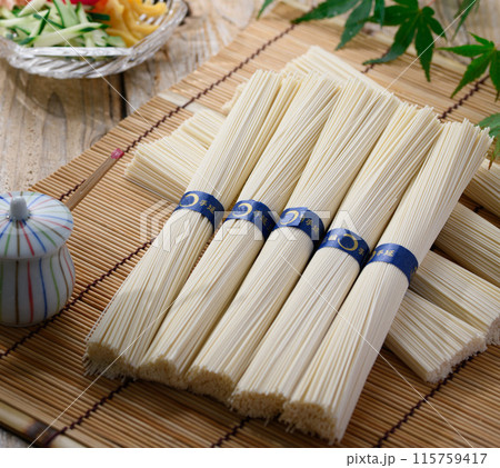 手延べ製法 三輪そうめん 115759417