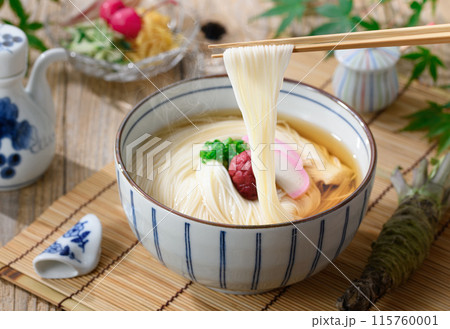 温かいにゅうめん 箸あげ 115760001