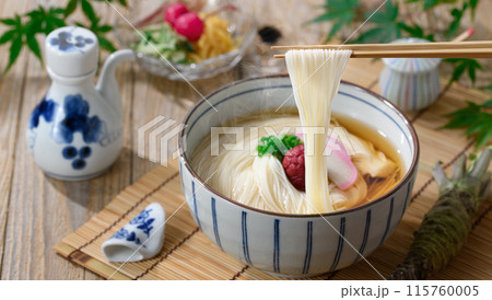 温かいにゅうめん 箸あげ 115760005