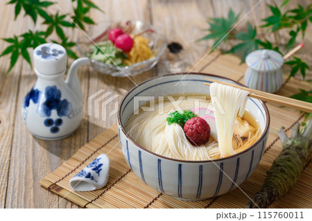 温かいにゅうめん 箸あげ 115760011