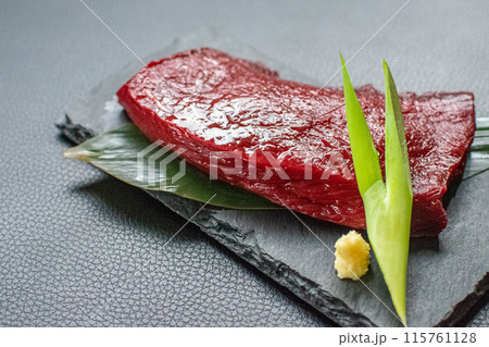 クジラの切り身 クジラの切り身 115761128