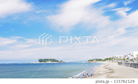 美しい海岸(七里ガ浜・稲村ケ崎・腰越)沿いの風景(富士山が見える初夏) 美しい海岸(七里ガ浜・稲村ケ崎・腰越)沿いの風景(富士山が見える初夏) 115762129