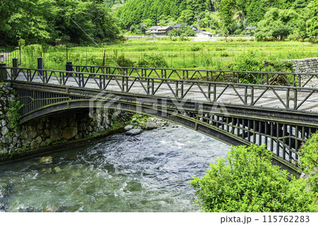 神子畑鋳鉄橋　兵庫県朝来市 115762283