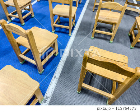 幼稚園 苗床 園芸店 115764575