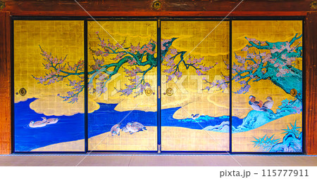 京都、大覚寺の桜の襖絵 115777911