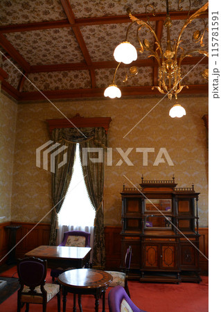 威風堂々たる明治期の西洋風館「旧函館区公会堂」・内観 威風堂々たる明治期の西洋風館「旧函館区公会堂」・内観 115781591