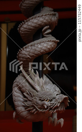 金櫻神社の龍:伝統と威厳 115782449
