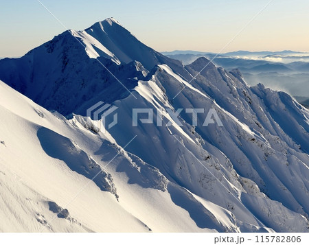 早朝大山 115782806
