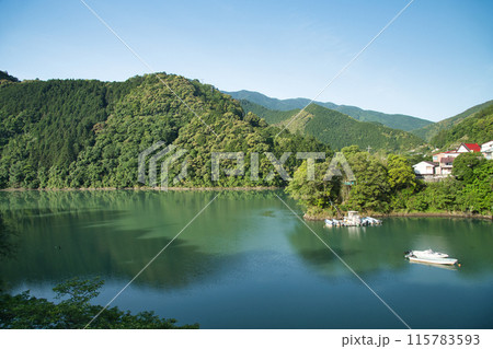十津川温泉(二津野ダム湖) 【奈良県十津川村】 十津川温泉(二津野ダム湖) 【奈良県十津川村】 115783593