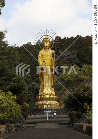 寶珠山 大観音寺　三重県津市 115786084