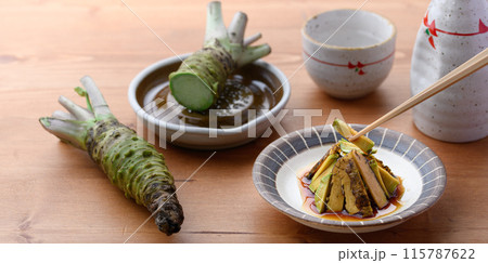 ツーンと辛い 本わさび（生山葵）の醤油漬け わさびのシャキシャキの食感がおもしろい一品 115787622