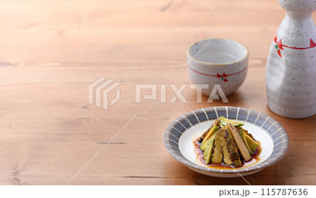 ツーンと辛い 本わさび(生山葵)の醤油漬け わさびのシャキシャキの食感がおもしろい一品 ツーンと辛い 本わさび(生山葵)の醤油漬け わさびのシャキシャキの食感がおもしろい一品 115787636