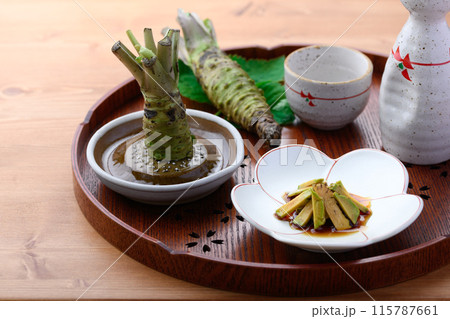 ツーンと辛い 本わさび（生山葵）の醤油漬け わさびのシャキシャキの食感がおもしろい一品 115787661