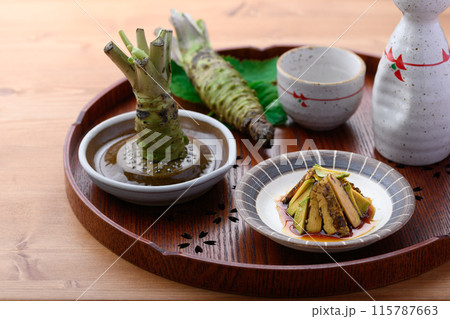 ツーンと辛い 本わさび(生山葵)の醤油漬け わさびのシャキシャキの食感がおもしろい一品 ツーンと辛い 本わさび(生山葵)の醤油漬け わさびのシャキシャキの食感がおもしろい一品 115787663