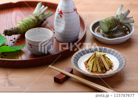 ツーンと辛い 本わさび(生山葵)の醤油漬け わさびのシャキシャキの食感がおもしろい一品 ツーンと辛い 本わさび(生山葵)の醤油漬け わさびのシャキシャキの食感がおもしろい一品 115787677