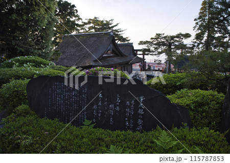 白髭神社の境内　歌碑　横構図1 115787853