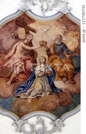 Coronation of the Virgin Mary, fresco on the ceiling of the Church of Our Lady of Sorrows in Rosenberg, Germany 115790742