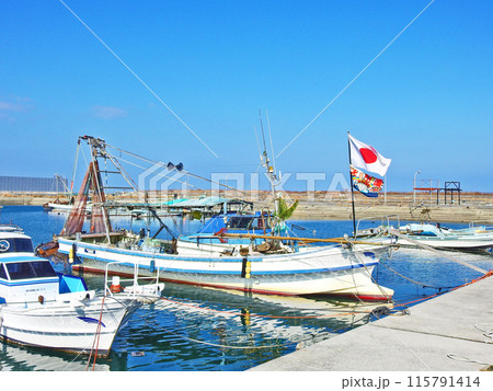 大分県中津市の小祝漁港正月の風景 115791414