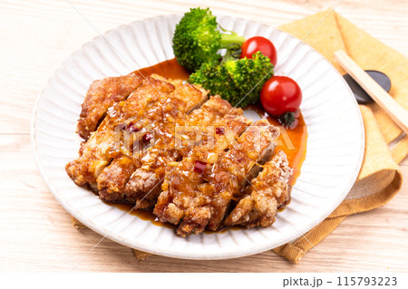鶏の唐揚げねぎソース 115793223