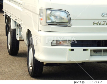 自動車イメージ　ダイハツ9代目ハイゼットのフロントマスク 115793346