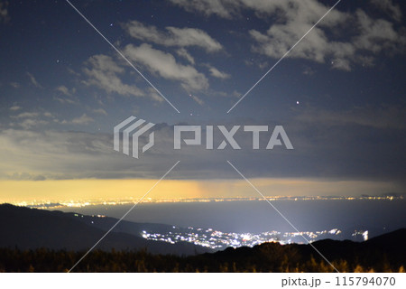 海と夜景　☆mar_lapin 115794070