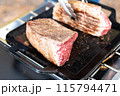 キャンプ　ローストビーフ　調理 115794471