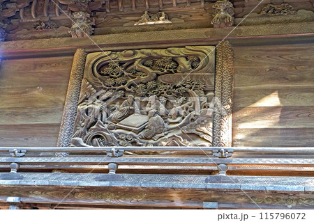 箭弓稲荷神社の本殿の彫刻【埼玉県東松山市】 箭弓稲荷神社の本殿の彫刻【埼玉県東松山市】 115796072