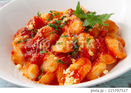 トマトソースのニョッキ 115797527