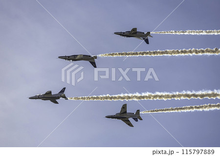 ブルーインパルス 航空自衛隊 戦闘機 飛行機 ブルーインパルス 航空自衛隊 戦闘機 飛行機 115797889