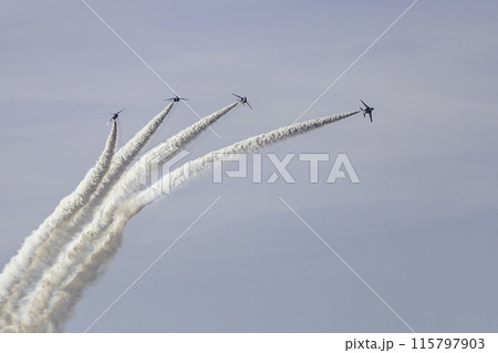 ブルーインパルス　航空自衛隊　戦闘機　飛行機 115797903