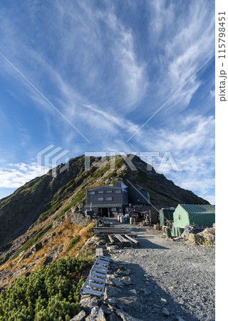 北岳肩の小屋　山梨県南アルプス市 115798451