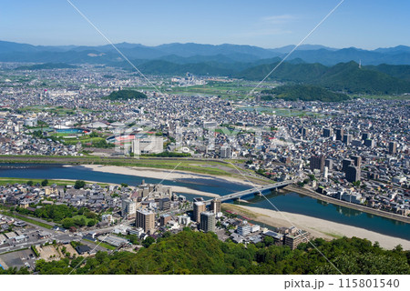 《ぎふ金華山ロープウェー》展望台から見た岐阜市街の絶景 《ぎふ金華山ロープウェー》展望台から見た岐阜市街の絶景 115801540