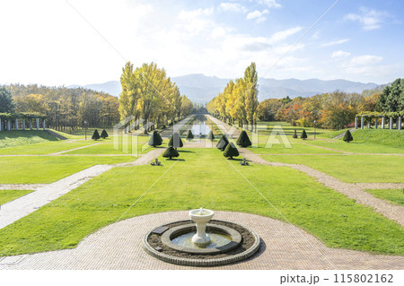 展望ラウンジから手稲山　前田森林公園　札幌市 115802162