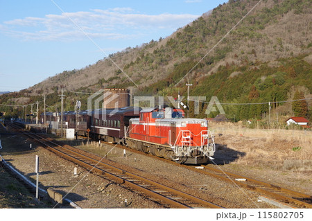 山口線 篠目駅 DD51試運転発車 山口線 篠目駅 DD51試運転発車 115802705