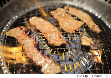 黒毛和牛ハラミ焼肉 115805096