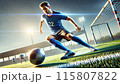 サッカーをする男性 115807822