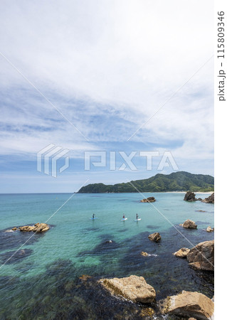 浦富海岸でマリンスポーツ 浦富海岸でマリンスポーツ 115809346