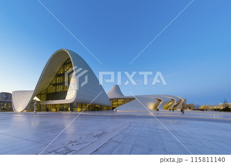 バクー・ヘイダルアリエフセンター 外観 / Heydar Aliyev Center, Baku 115811140