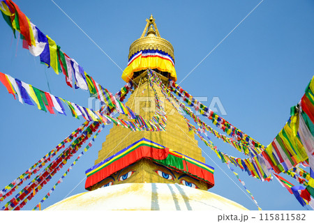 ネパールの首都カトマンズにあるボダナートのとても美しい風景 115811582