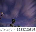 夏の夜空に浮かぶ雲と星 115813616