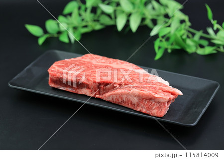 ロースステーキA4 115814009