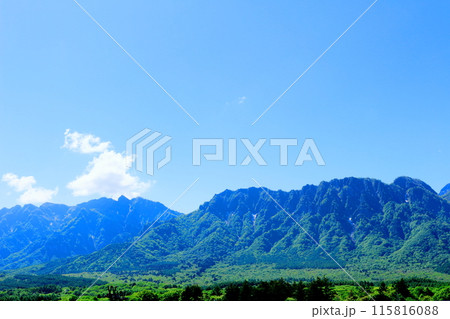 6月の戸隠山　　　春の戸隠山 115816088