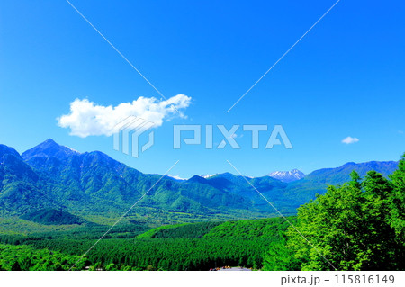 6月の戸隠山　　　春の戸隠山 115816149