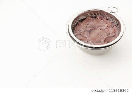 豚レバーの血抜き 115816363