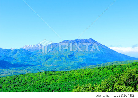 6月の戸隠山と黒姫山と高妻山 6月の戸隠山と黒姫山と高妻山 115816492