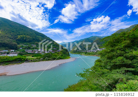 高知県　浅尾沈下橋 115816912