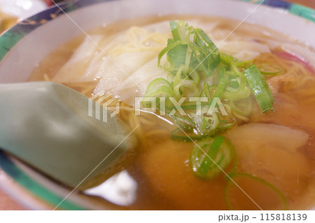 ワンタンメン 115818139