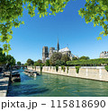 Majestic Notre Dame 115818690