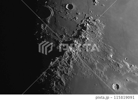月面 月面 115819091